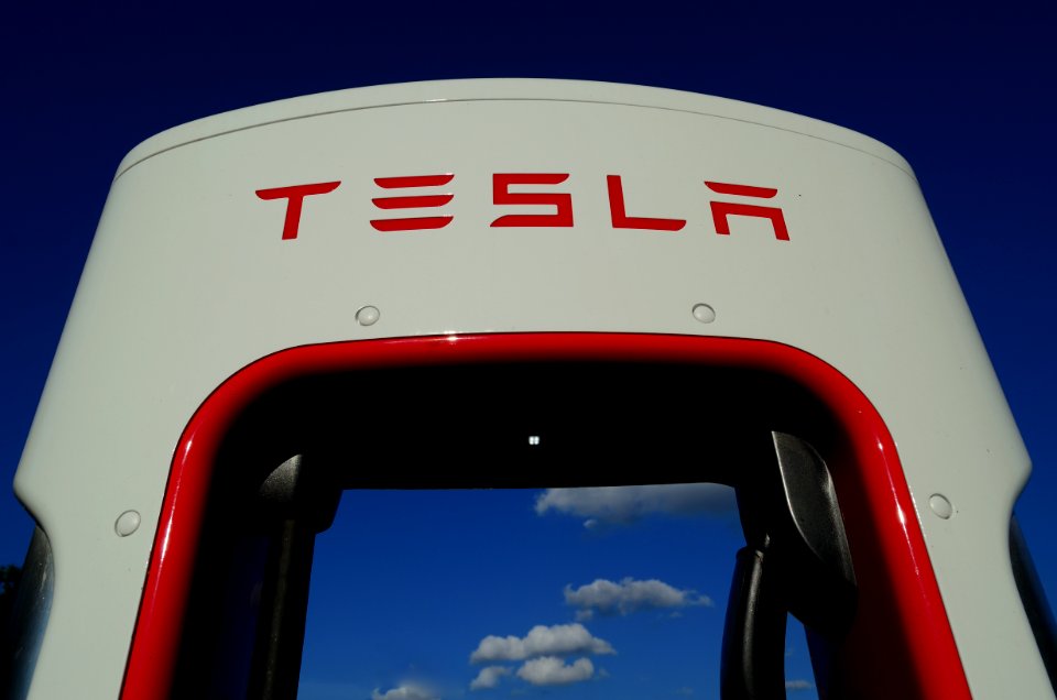 TeslaSuperChargerWoodsideMarkhamWoodside29