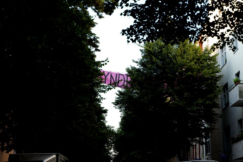 Syndikat eviction protest Berlin Weisestraße 2020-08-07 02