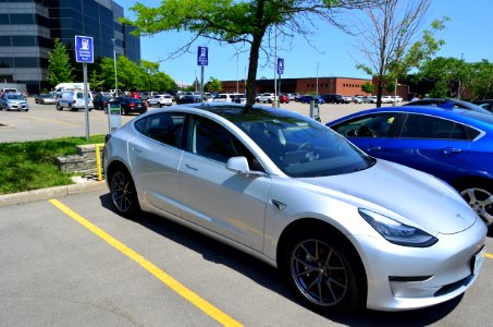 TeslaModel3ChargingStation