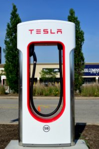 TeslaSuperChargerStationsSmartCentreMarkhamWoodside10