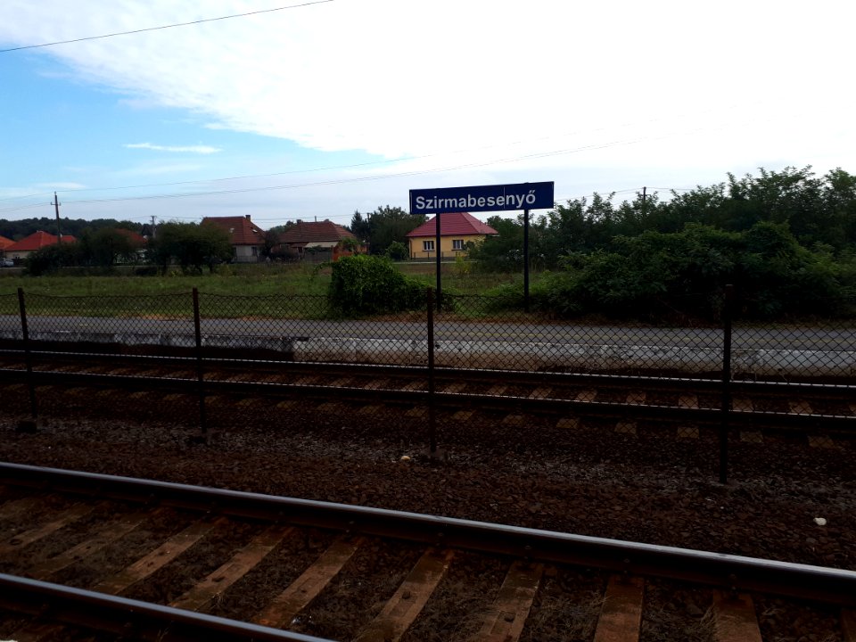 Szirmabesenyő megállóhely