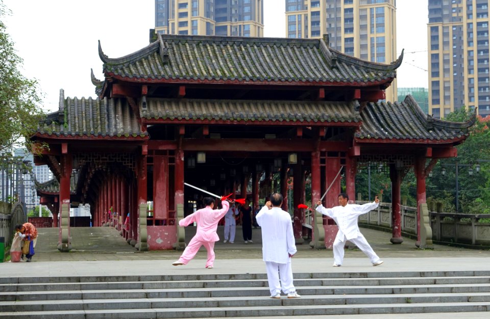Swordplay - Tazishan Park - Chengdu, China - DSC03176