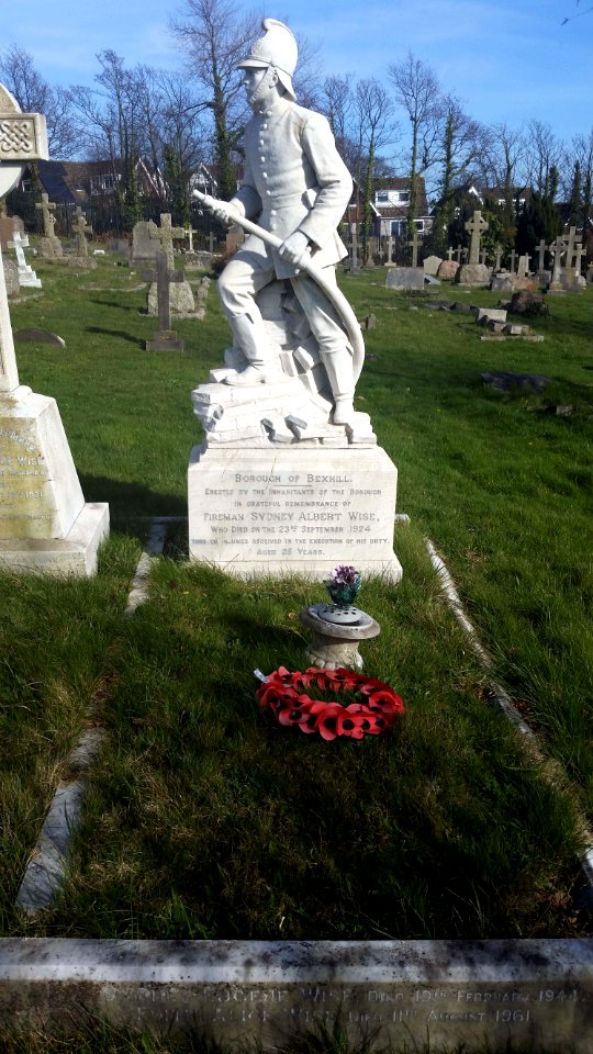 Sydney Albert Wise Memorial, Bexhill-on-Sea