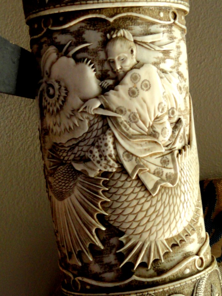 Sword scabbard (detail), Japan, artist unknown, carved ivory - George Walter Vincent Smith Art Museum - DSC03543