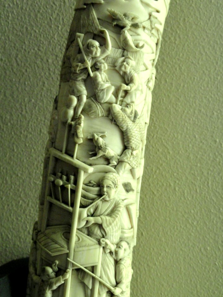 Sword hilt (detail), Japan, artist unknown, carved ivory - George Walter Vincent Smith Art Museum - DSC03547