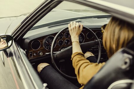 Driver speedometer steering wheel photo