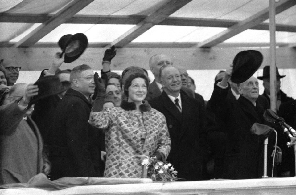 Tewaterlating door Prinses Irene van de Ondina bij de RDM, Bestanddeelnr 912-0763