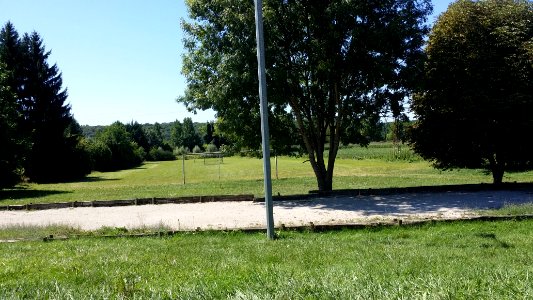 Terrain de sport à Routelle
