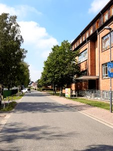Teutschenthal Maerkerstr mit Schule