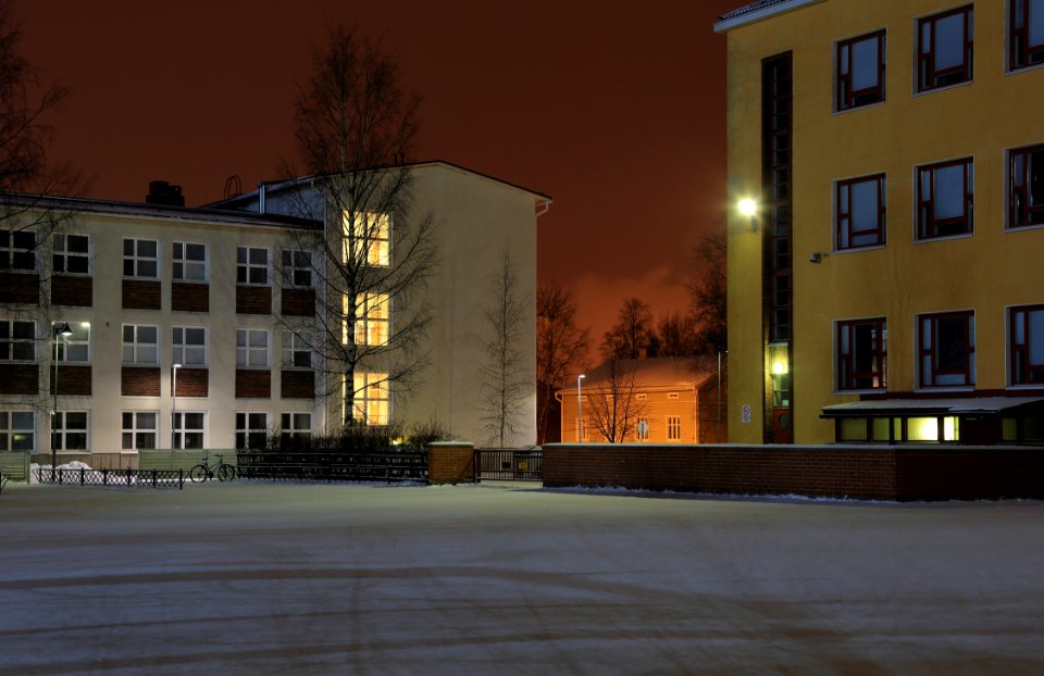 Teuvo Pakkala School Yard Oulu 20160116