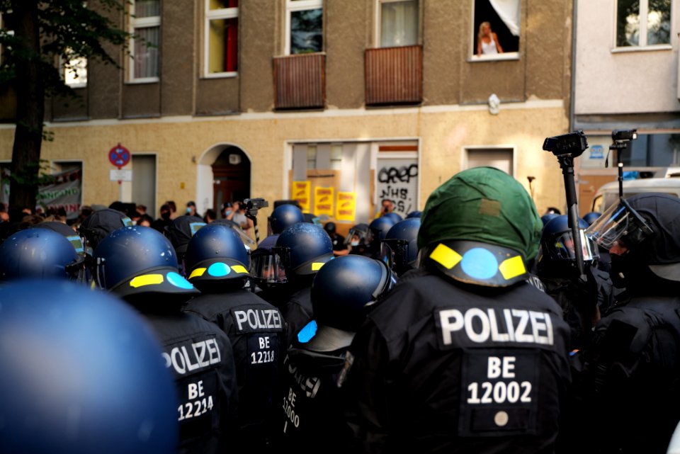 Syndikat eviction protest Berlin Weisestraße 2020-08-07 57
