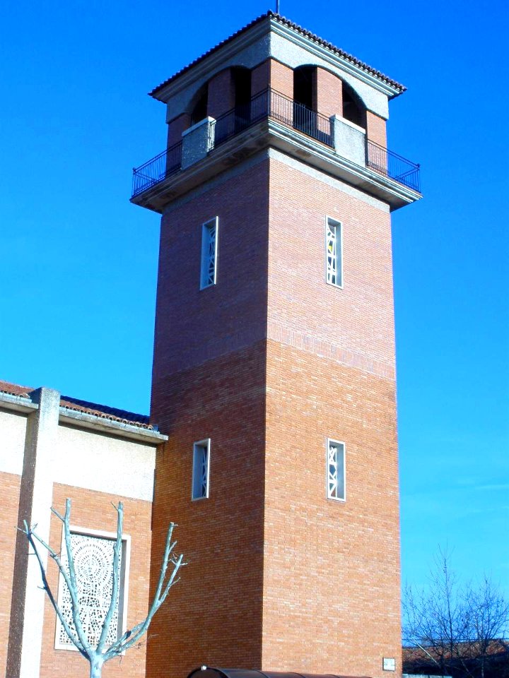 Teruel - Iglesia de María Milagrosa (PP Paúles) 3