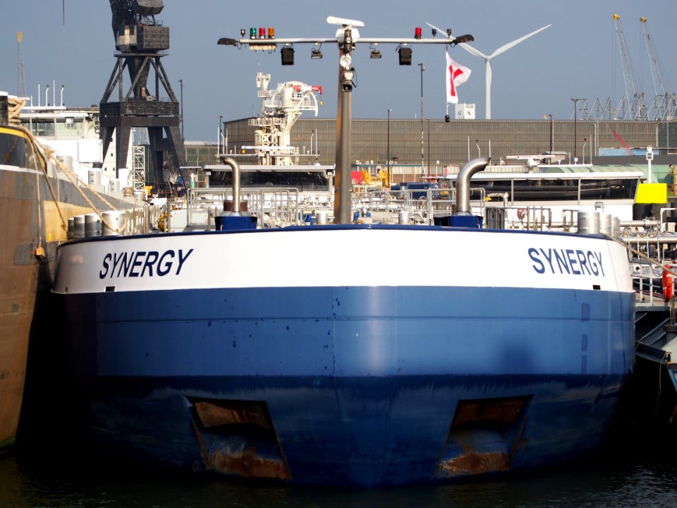 Synergy ENI 02334023 Motortankschip Port of Rotterdam