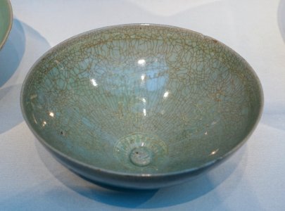 Tea bowl, Korea or possibly Japan, Goryeo period or later, 1200s AD or later, stoneware, white and black inlays under celadon glaze - Freer Gallery of Art - DSC04874