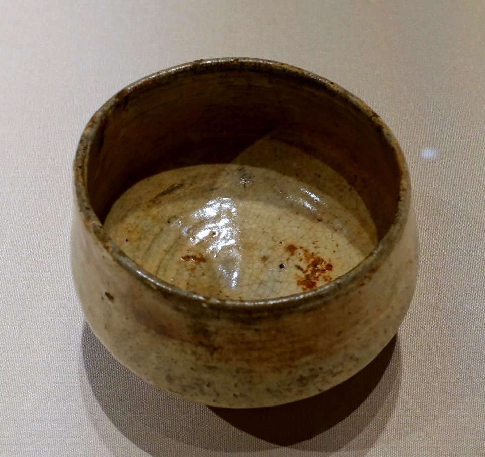 Tea bowl, Goki type, Korea, Joseon dynasty, 1500s-1600s AD, ceramic - Tokyo National Museum - Tokyo, Japan - DSC08074