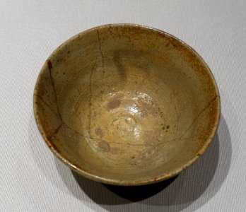 Tea bowl, Koido type, Korea, Joseon dynasty, 1500s AD, ceramic - Tokyo National Museum - Tokyo, Japan - DSC08089