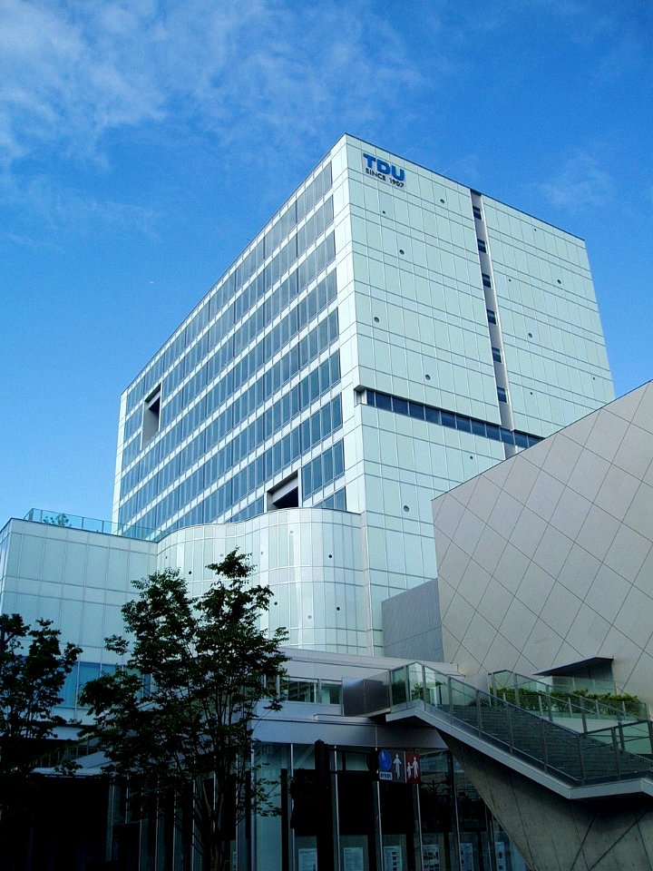 TDU-Tokyo-Senju-Bldg1-2012061001