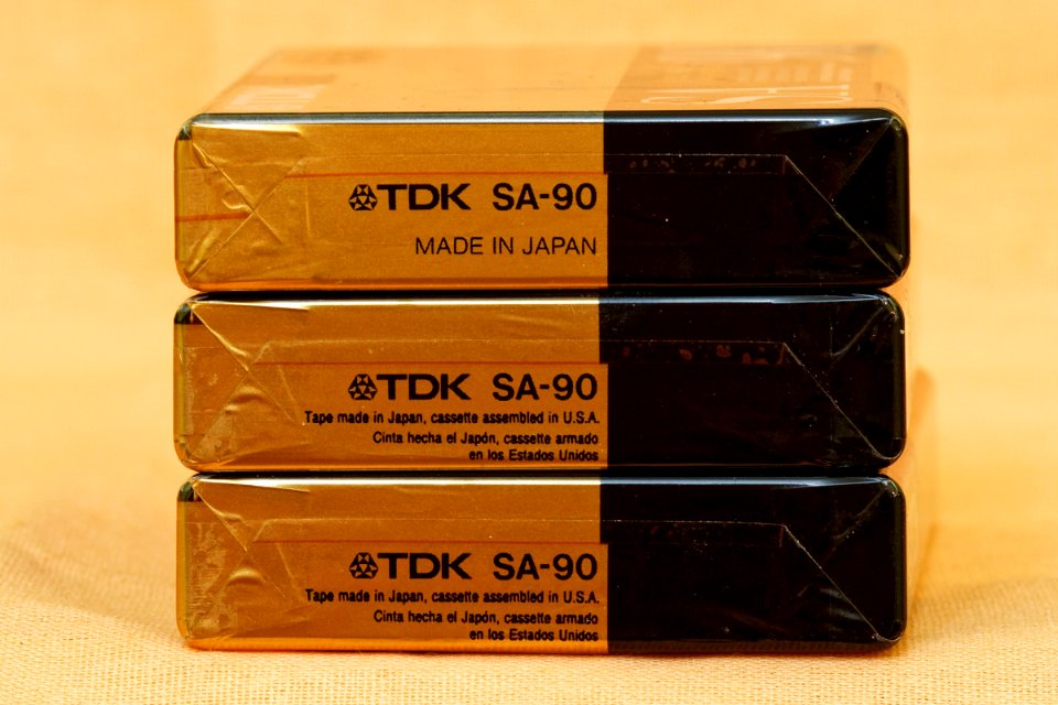 TDK SA 1990-1991 North American market, two versions (1)