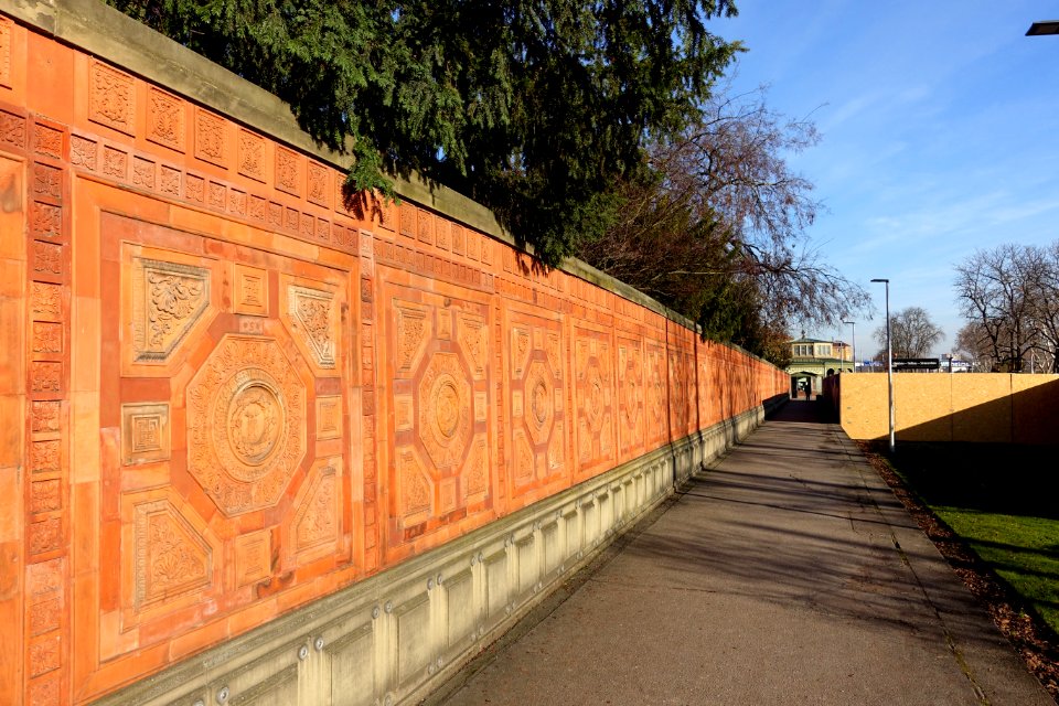 Terracotta wall - Wilhelma Zoo - Stuttgart, Germany - DSC01685