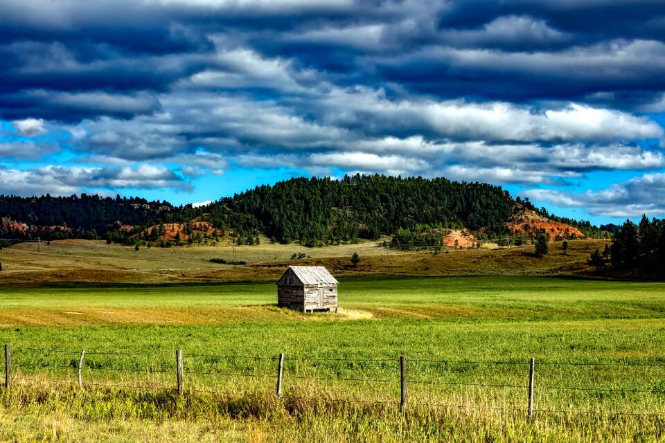 Ranch mountains valley photo