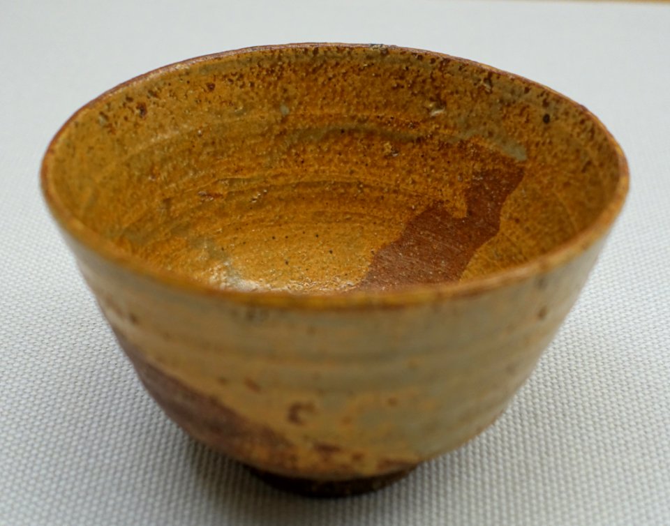 Tea bowl, Kiirabo type, by Nin'ami Dohachi, Edo period, 1800s AD, ceramic - Tokyo National Museum - Tokyo, Japan - DSC09325