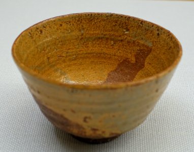 Tea bowl, Kiirabo type, by Nin'ami Dohachi, Edo period, 1800s AD, ceramic - Tokyo National Museum - Tokyo, Japan - DSC09325