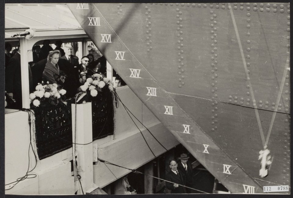 Te Vlissingen werd onder zeer grote belangstelling het grote Zweedse schip Kung, Bestanddeelnr 112-0788