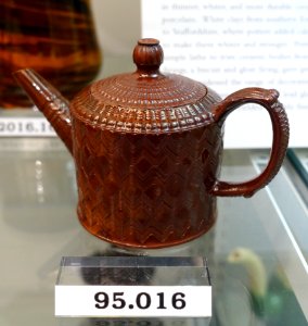 Teapot, Staffordshire, England, c. 1800, lead-glazed redware, HD 95.016 - Flynt Center of Early New England Life - Deerfield, Massachusetts - DSC04447