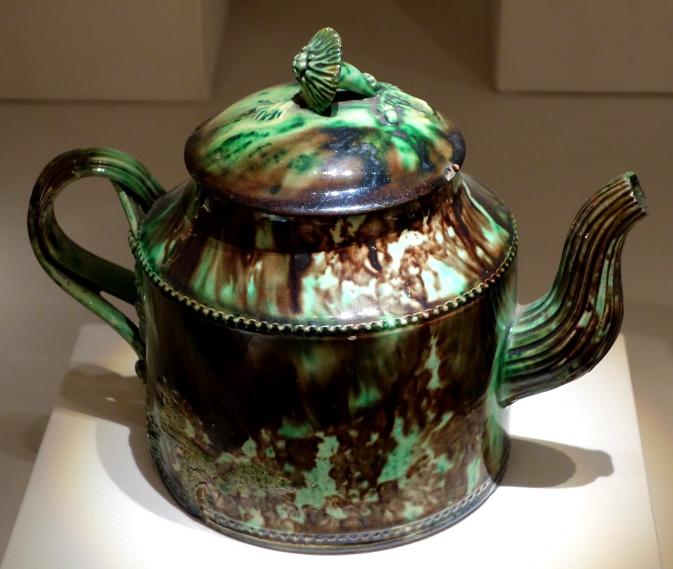 Teapot, Whieldon Factory, c. 1755, earthenware - Chazen Museum of Art - DSC02234