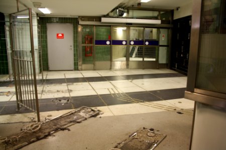 T-Centralen uppgång till Klara efter stängning bild 1