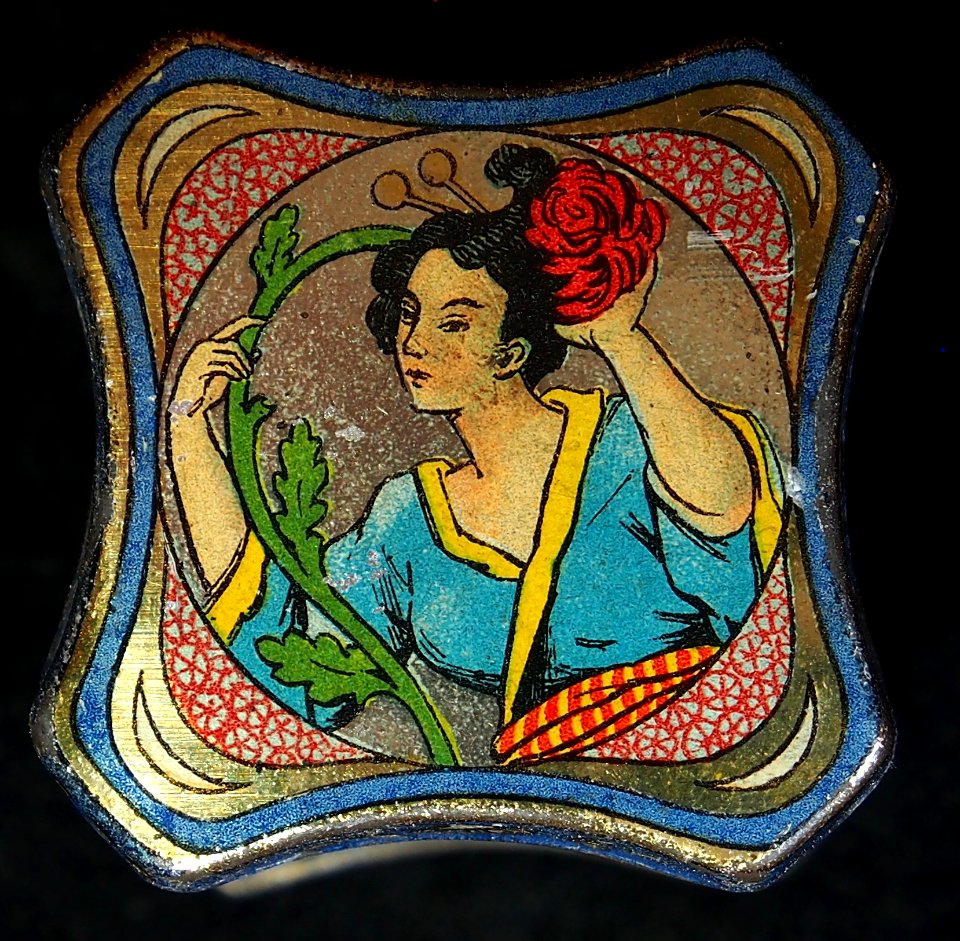 Tea sample tin with four Geishas, photo1