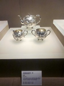 Tea Set with Dragon Pattern, the late Qing Dynasty, Changsha Museum