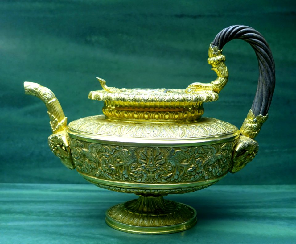 Teapot, Carlo Landi, Lucca, Italy, gilt silver - Fowler Museum - University of California, Los Angeles - DSC02607