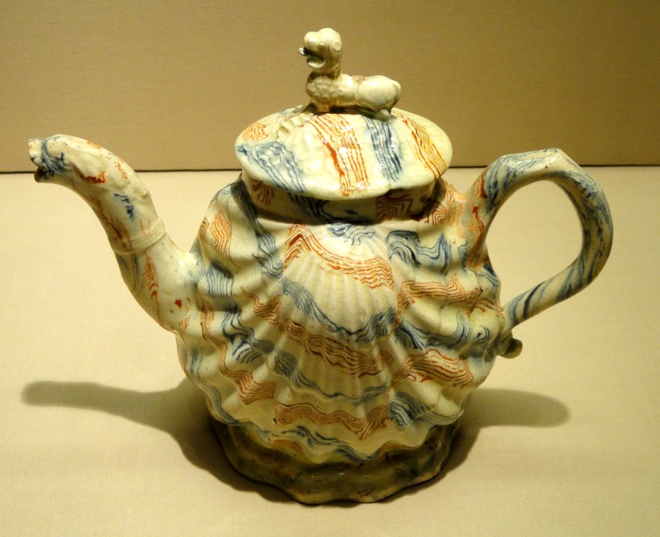 Teapot, Staffordshire, c. 1750-1765 - Nelson-Atkins Museum of Art - DSC08723