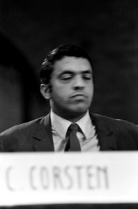 Teach-in Koopmansbeurs. Nummers 9.10 C. Corsten , nummer 11 Dr. P. G. J. Kortewe, Bestanddeelnr 920-7879
