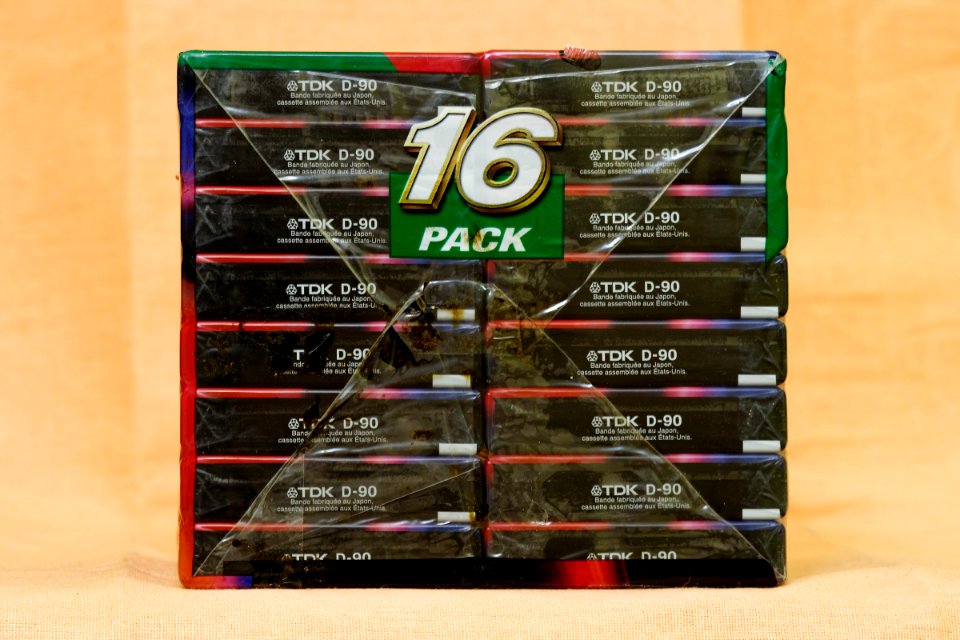 TDK D 2001 'Dynamic Performance' US market 16-pack (4)