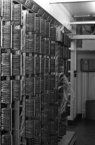 Telefooncentrale (interieur van tele-communicatiegebouw te Amsterdam), Bestanddeelnr 922-1048