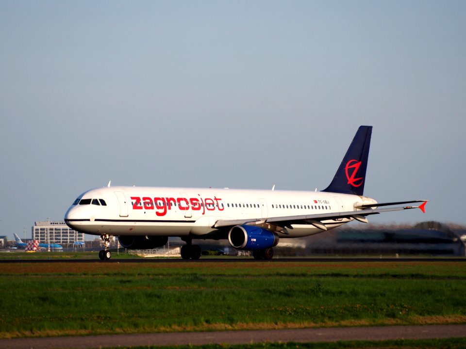 TC-OBJ Zagrosjet Airbus A321-231 - cn 835 takeoff from Polderbaan, Schiphol (AMS - EHAM) at sunset