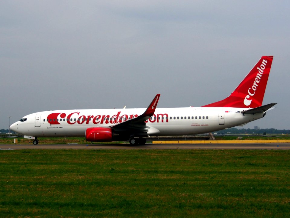 TC-TJM Corendon Airlines Boeing 737-8Q8(WL) - cn 28218, taxiing 13july2013 pic4