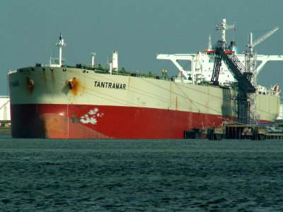 Tantramar p2 at the '8e Petroleumhaven', Port of Rotterdam, Holland 20-Jun-2006