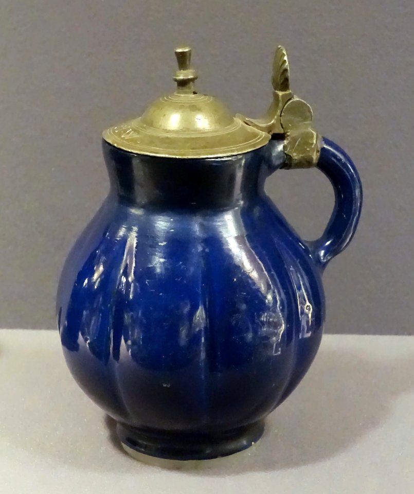 Tankard, Slovakia, early 1600s, Haban marbled ware - Museum of Anthropology, University of British Columbia - DSC08949