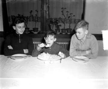 Tehuizen, vakanties, kerstfeesten, Briegleb Gustav, Bestanddeelnr 904-9930
