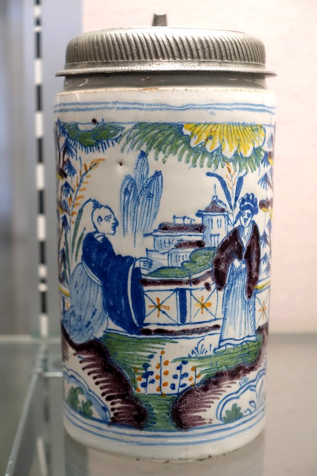 Tankard, Erfurt, c. 1730, faience, pewter - Germanisches Nationalmuseum - Nuremberg, Germany - DSC02604