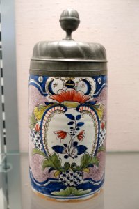 Tankard, probably Dorotheental, c. 1725, faience, pewter - Germanisches Nationalmuseum - Nuremberg, Germany - DSC02607