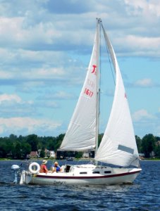 Tanzer 22 sailboat Zephyr II 2241
