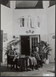 Tehuizen, repatrianten, Herrijzend Nederland, regenbogen l g, Bestanddeelnr 057-0030