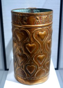 Tankard by Elizabeth Waterhouse, c. 1896, copper - Hessisches Landesmuseum Darmstadt - Darmstadt, Germany - DSC01060