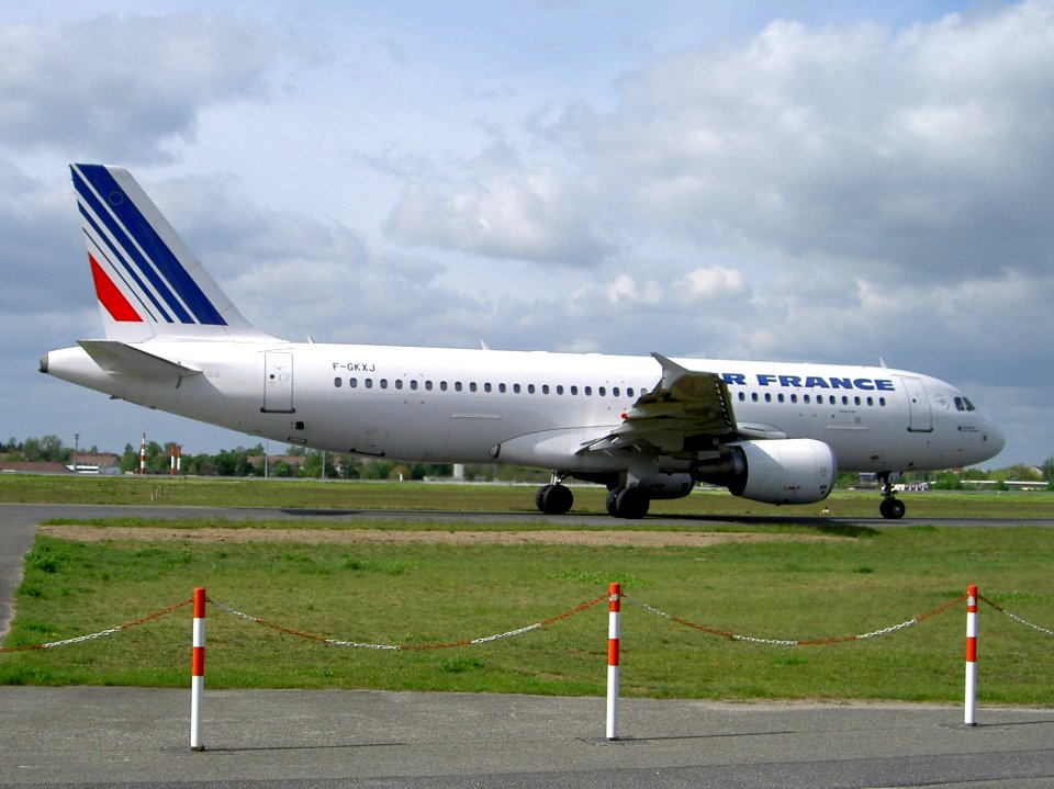 Tegel airport,F-GKXJ