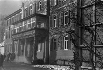Tehuis in Duitsland voor Joodse mensen, die ontslagen zijn uit concentratiekampe, Bestanddeelnr 901-5579 photo
