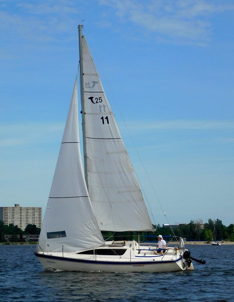 Tanzer 25 sailboat Solitaire 1979
